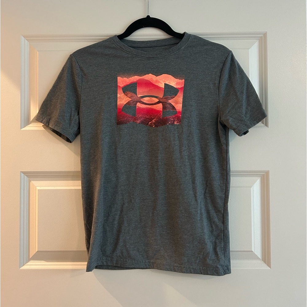 Under Armour boys t-shirt